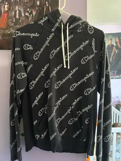Size medium
