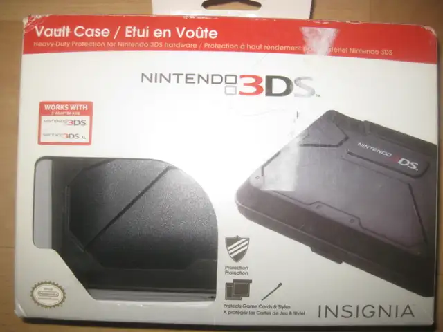Insignia Slim Fit Case for Nintendo 3DS XL. 3DS Vault Case. in Nintendo DS in Mississauga / Peel Region - Image 5
