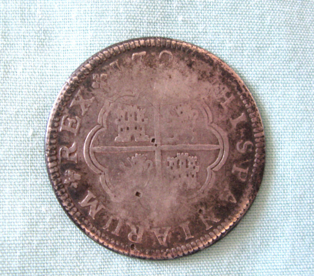 TWO SPANISH COINS . Philip V Reales, 172? AND 1728. dans Art et objets de collection  à Ouest de l’Île - Image 4