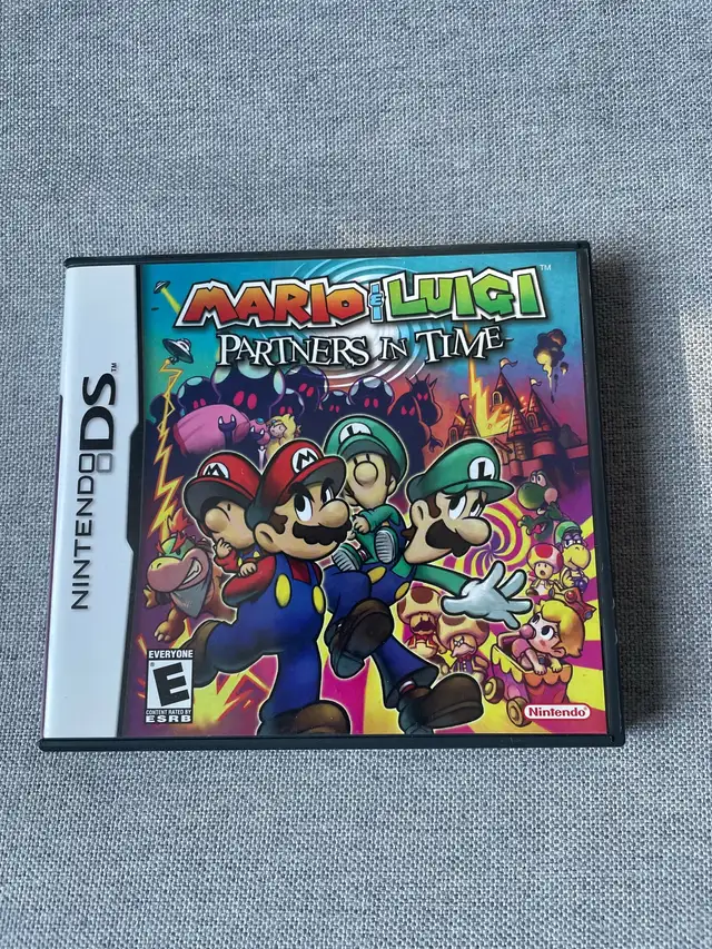 Mario & Luigi Partners In Time (DS) in Nintendo DS in City of Montréal - Image 2