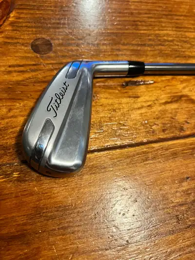 Titleist u510 4 hybrid , View more