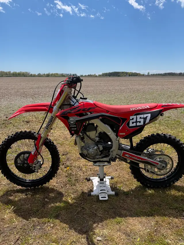 2023 crf 450 in Dirt Bikes & Motocross in Leamington - Image 6