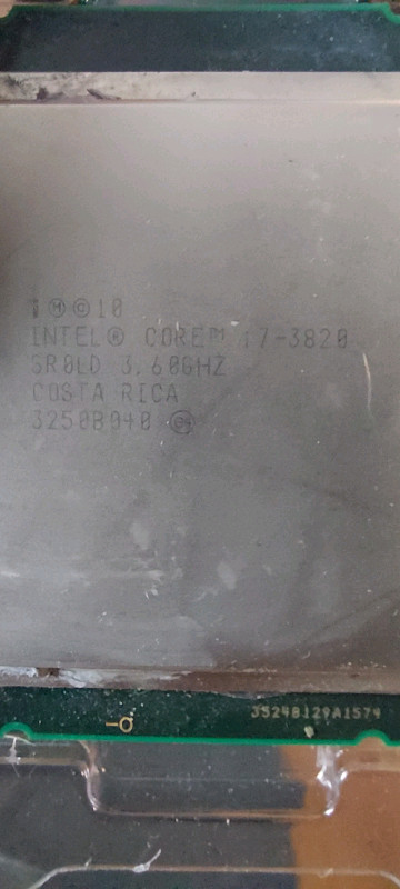 Cpu Intel I7 3820  dans Composants de système  à Longueuil/Rive Sud