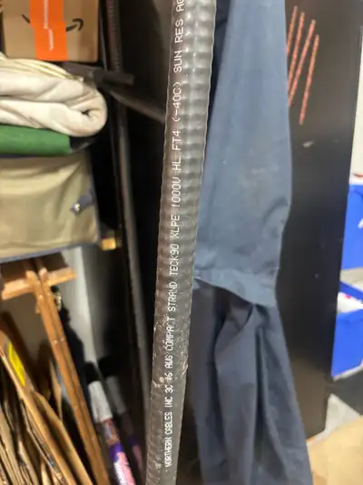 17 feet of used Northern Cables Teck90 cable, featuring a 3C #6 AWG compact strand. It's rated for 1...