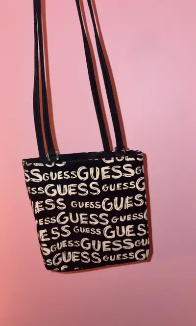 Vintage Guess Logo Shoulder Bag ✨, View more