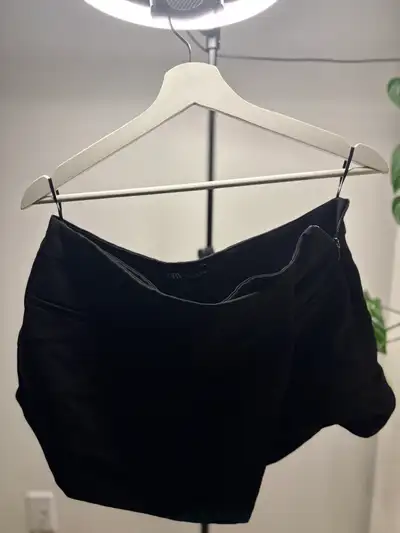 Black Zara Skort Size L, View more