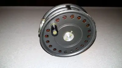 VINTAGE HARDY BROS. ST GEORGE 3 3/4” FLY CAST REEL, View more