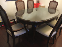 Solid Wood Dining Room Table and 6 Chairs