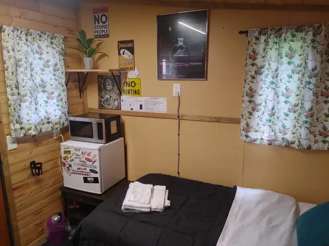 COZY TREE HOUSE in New Brunswick in Canada - Image 4
