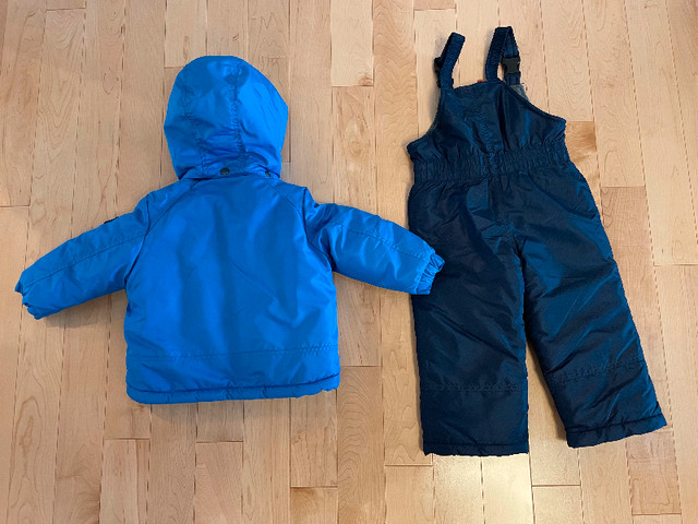 Carter's 2 Piece Snowsuit - Size 2T - Blue/Navy in Clothing - 2T in Ottawa - Image 2