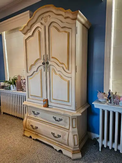 70's Italian Bedroom Set, View more