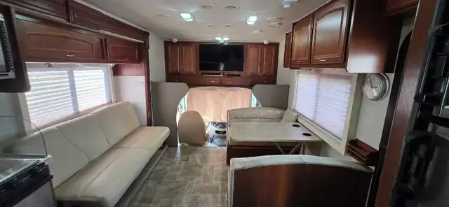 CTV Jamboree 2009 – Ford E-450506741300995051525