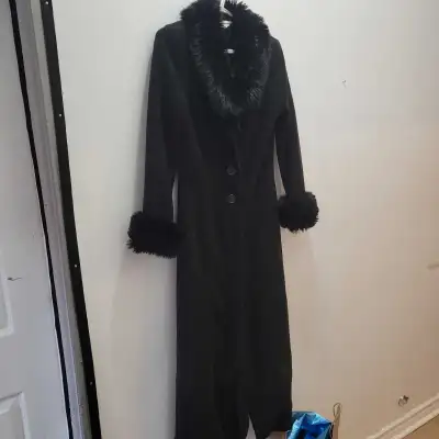 Manteaux pour femme taille M - URGENT VENTE DÉMÉNAGEMENT, View more