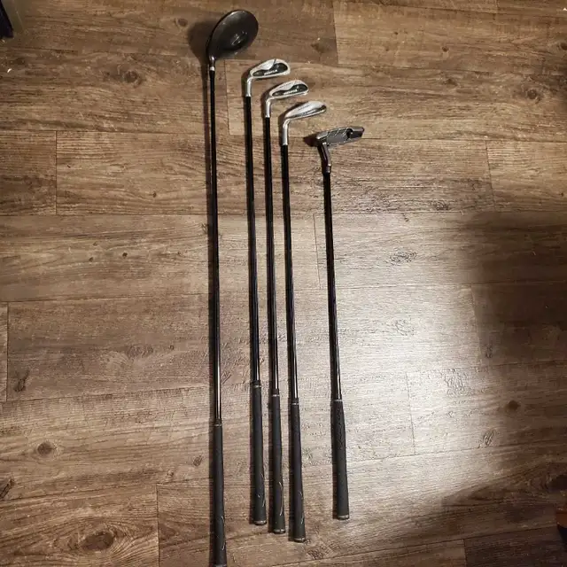 Youth Jr.   WILSON Golf Clubs Graphite Shafts in Golf in Barrie - Image 3