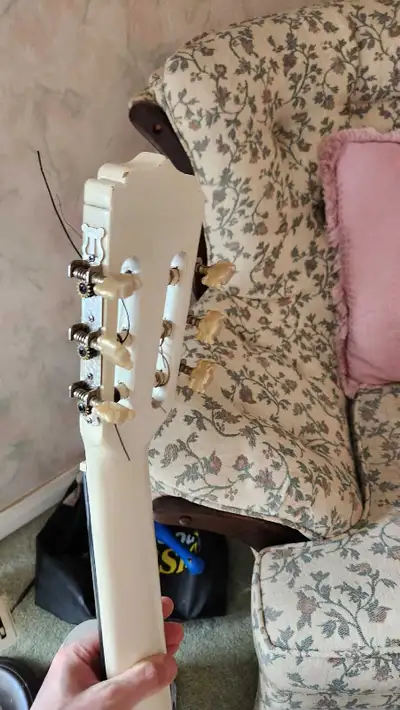 Cheap Classical Guitar Fiesta Model, View more