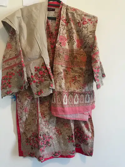 Women 3 piece suit size s/m, View more