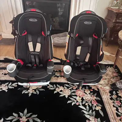 Graco Nautilus 65 Car Seats – Like New (Set of 2), View more