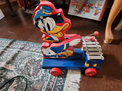 Large wooden donald duck toy , View more