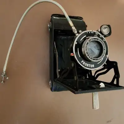 Wirgin Auta Prontor Folding Breech Camera, View more