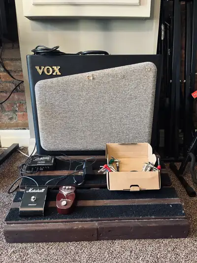 Selling my VOX AV60! This amp has been rock solid since I purchased it new. Has been gigged a bit so...