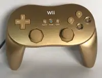 manette très rare de Wii classic pro Gold comme neuve !!!