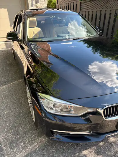 2013 BMW 328IX all-wheel-drive luxury edition excellent condition no issues