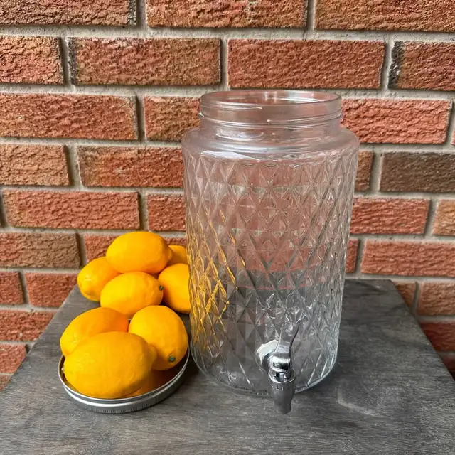 Glass Drink Dispense (Lemon) in Kitchen & Dining Wares in Mississauga / Peel Region - Image 3