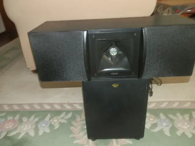 Klipsch Icon VC25 Center Channel Speaker 100 w in Speakers in Dartmouth - Image 2