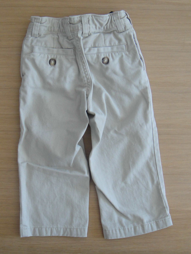 babyGap Toddler Khakis - Size 2T in Clothing - 2T in Ottawa - Image 3