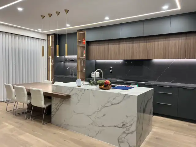 renovation465511817371996162