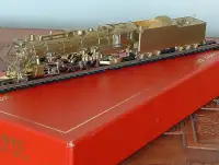 Brass N scale model train: NYC H-10a 2-8-2