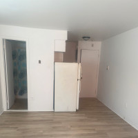 Studio in Villeray area available March 1st