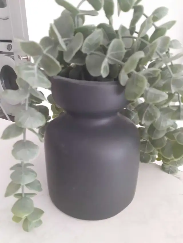 Artificial plant / desk clock in Home Décor & Accents in Markham / York Region - Image 3