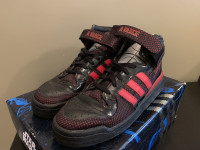 Adidas x Star Wars Forum Mid ‘Dark Side’