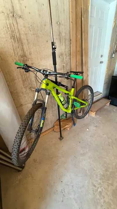 2016 Norco Optic C7.2 – Small Frame – Used Mountain Bike - Excellent Condition • Frame: Optic Carbon...