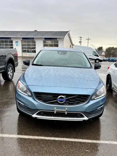 OBO 4 cylinder in line turbo 240 hp 268 torque, All Wheel Drive, Grey leather, heated power seats fr...