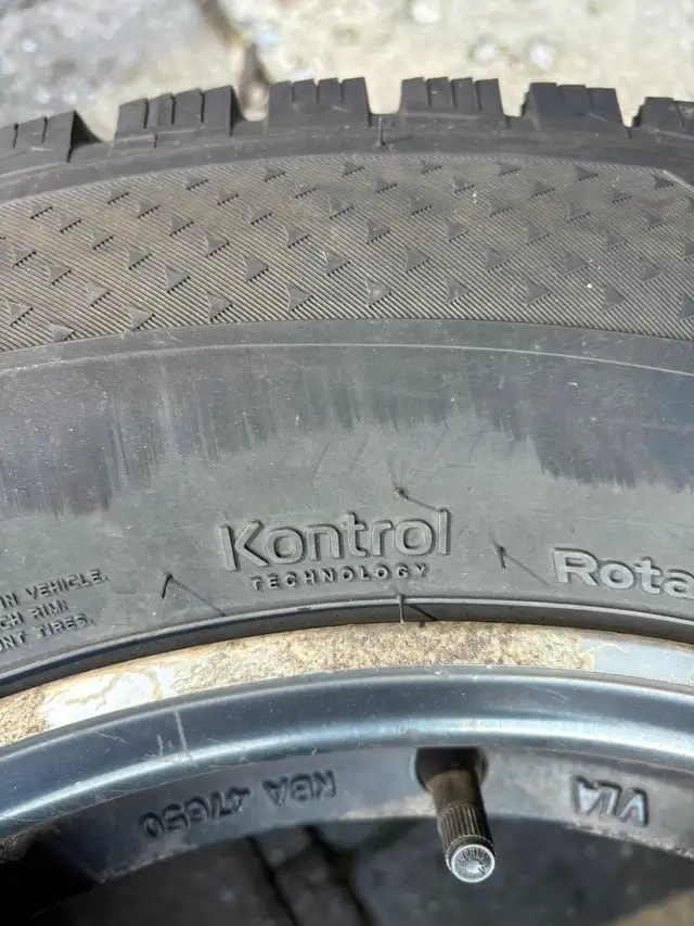 Hankook Winter i*Pike X Tires in Tires & Rims in Cambridge - Image 4
