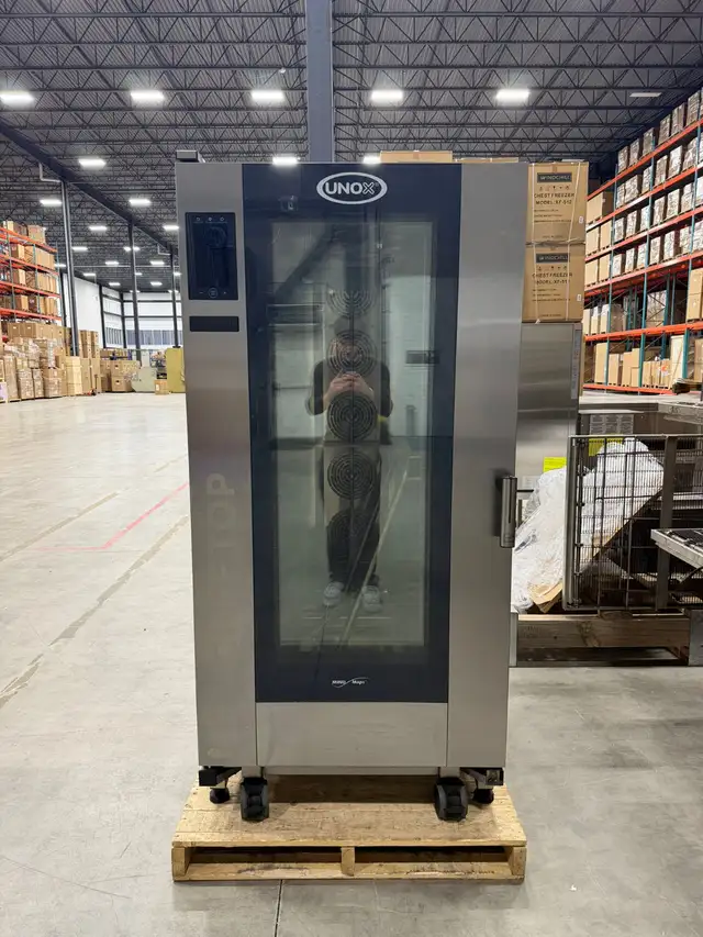 2023 Unox XAVL-2021-GPRS Natural Gas Combi Oven-120V, 1 Phase in Other in City of Toronto - Image 2
