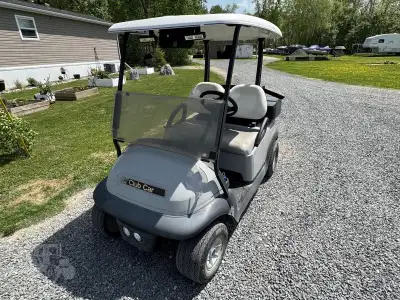 2007 Club Car Precedent 48V Electric Golf Cart – Excellent Condition Very clean and well-maintained...