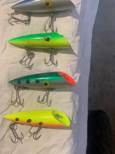 8 Lyman lures, View more