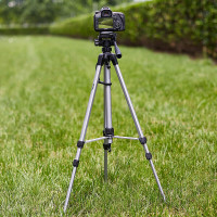 50 Inch Aluminum Camera Tripod for Canon, Nikon, Sony, Samsung,