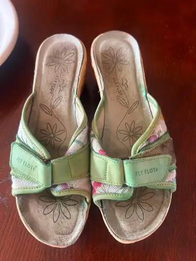 VINTAGE. Sandales    Fly flot grandeur 39, View more