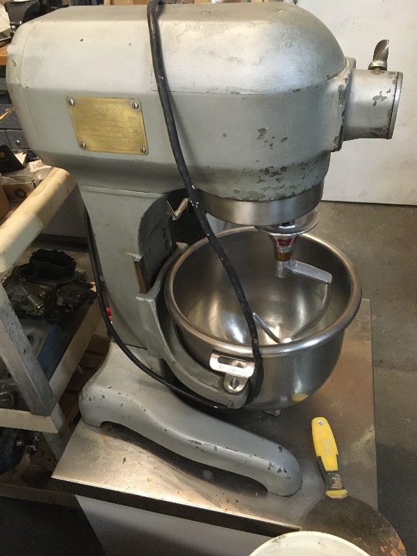 hobart a120 12 quart mixer with 13 pieces 1500 Industrial Kitchen