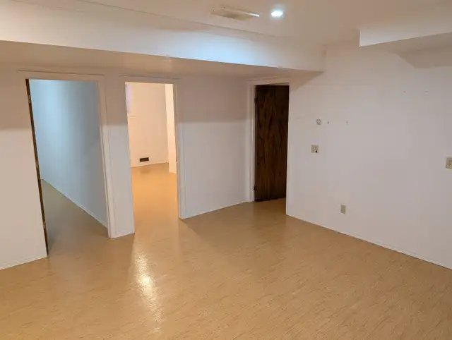 Edgemont Walkout Basement Suite for Rent