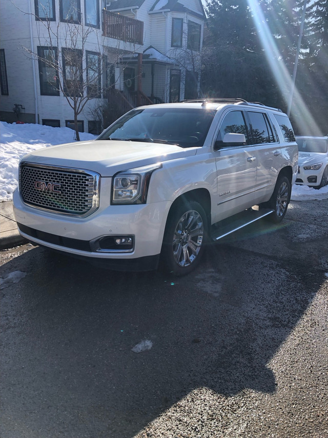 2015 GMC YUKON DENALI 4x4 in Cars & Trucks in Lethbridge