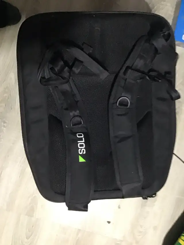 3dr backpack used as camera backpack or trade for nerf halo in Cameras & Camcorders in Ottawa - Image 3
