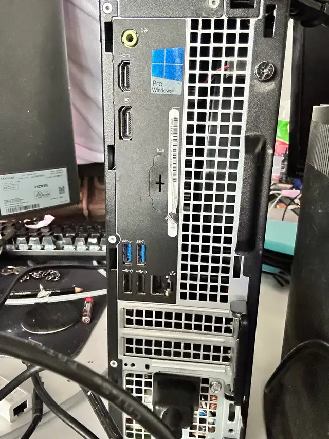 Dell OptiPlex 3040 Desktop PC in Desktop Computers in Edmonton - Image 5