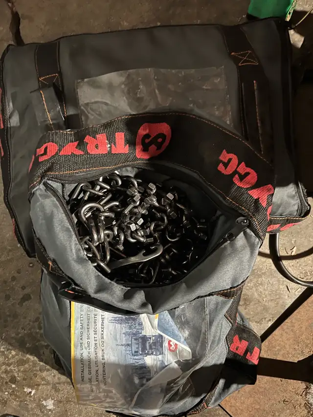 22.5 Tire chains in Other in Grande Prairie - Image 3