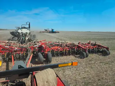 Experienced farm help required immediately 1A preferred, View more