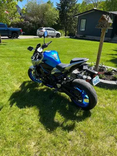 2020 Kawasaki Z900 SE for sale by owner. Absolutely mint condition. Never dropped. Comes with usb co...
